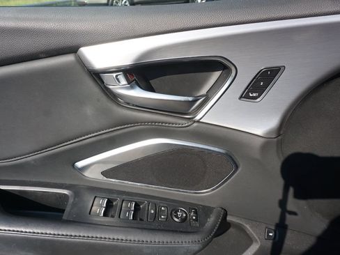 Used 2020 Acura RDX FWD image 3