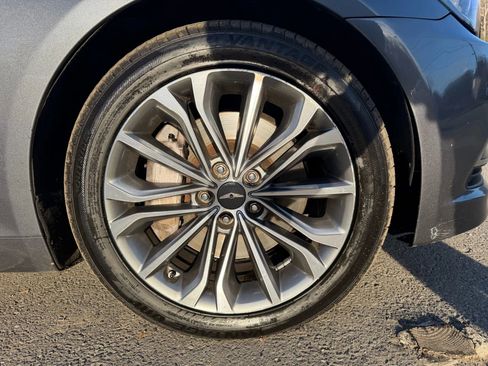 Used 2015 Hyundai Genesis 3.8 w/ Option Group 04 image 6