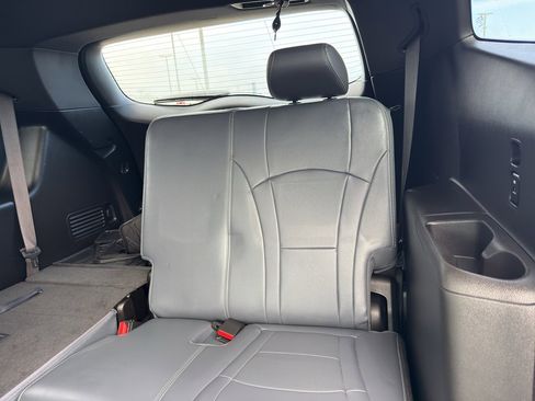 Used 2022 Buick Enclave Essence w/ Experience Buick Package image 36