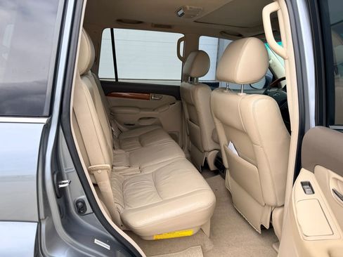 Used 2004 Lexus GX 470 AWD/4WD image 17