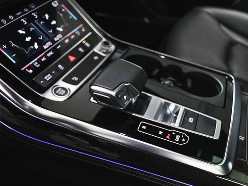 Used 2024 Audi Q8 Premium Plus w/ Premium Plus Package image 66