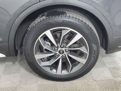 Certified 2023 Audi Q5 2.0T Premium w/ Convenience Package image 18