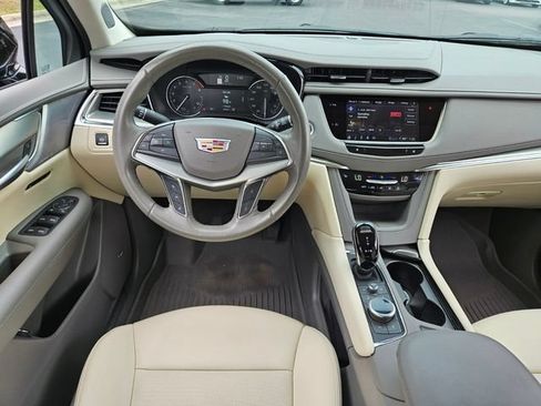 Used 2023 Cadillac XT5 Premium Luxury w/ LPO, Floor Liner Package AWD/4WD image 12