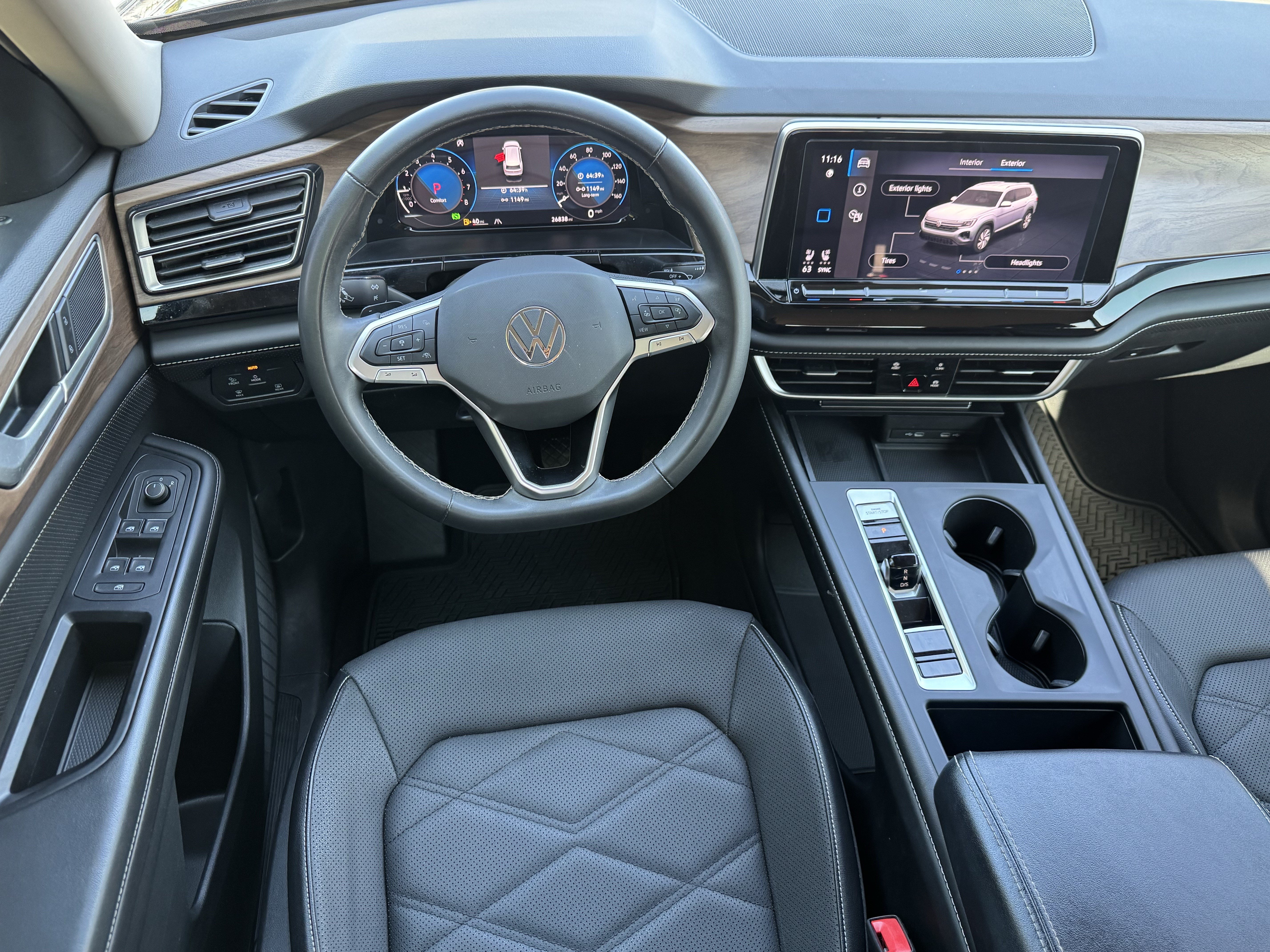 Certified 2024 Volkswagen Atlas SE FWD image 7