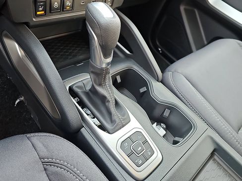 New 2026 Nissan Frontier SV w/ SV Convenience Package image 10