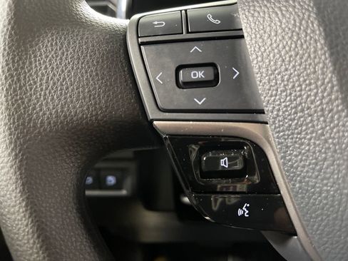 Certified 2025 Toyota Camry LE image 28