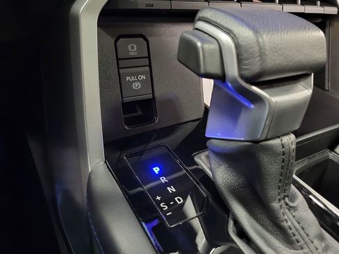 Used 2024 Toyota Tundra Platinum image 17