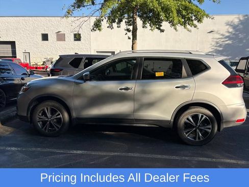 Used 2019 Nissan Rogue SV w/ Premium Package AWD/4WD image 4