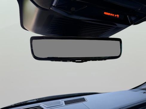 Certified 2025 Land Rover Range Rover Sport Autobiography AWD/4WD image 24