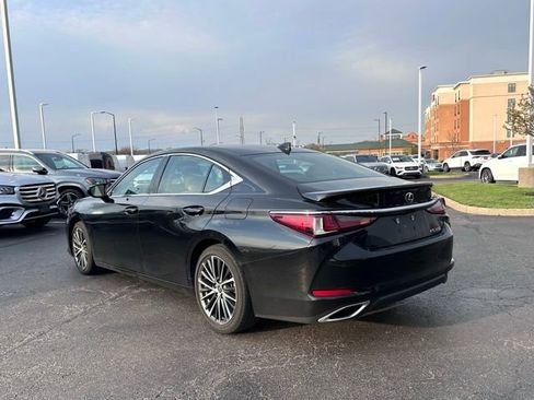 Used 2023 Lexus ES 350 Luxury w/ Accessory Package (Z1) image 7