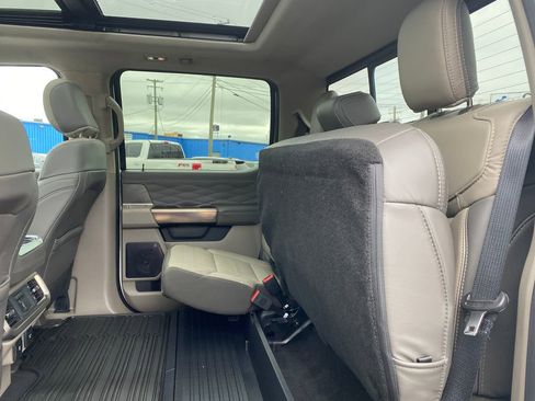Used 2025 Ford F150 Platinum w/ Equipment Group 703A Plus AWD/4WD image 18