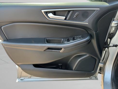 Used 2023 Ford Edge SEL w/ Convenience Package AWD/4WD image 12