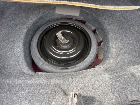 Used 1998 Chevrolet Lumina FWD image 13