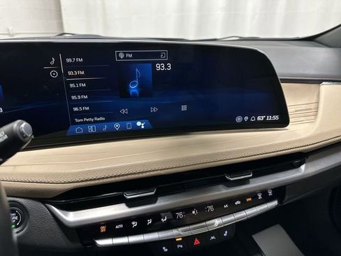 Certified 2024 Cadillac XT4 Premium Luxury w/ Cold Weather Package image 11