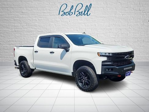 Certified 2020 Chevrolet Silverado 1500 LT Trail Boss AWD/4WD image 1