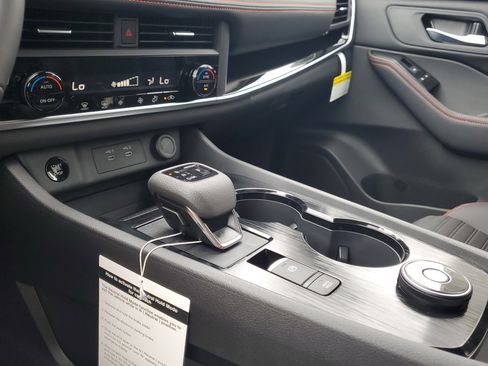 New 2026 Nissan Rogue SV image 14