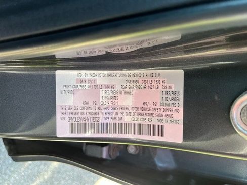 Used 2017 Toyota Yaris iA image 10