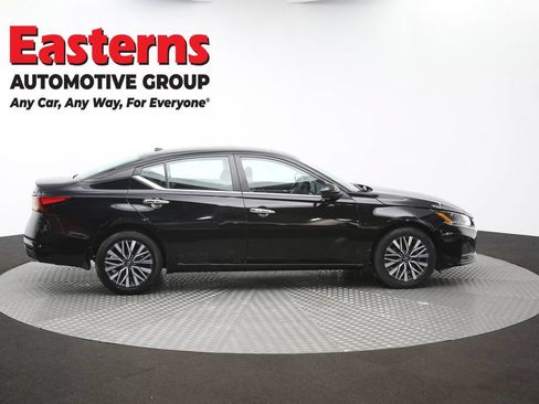 Used 2023 Nissan Altima 2.5 SV w/ SV Premium Package AWD/4WD image 47