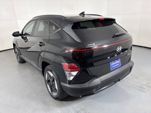 Used 2024 Hyundai Kona SEL FWD image 6