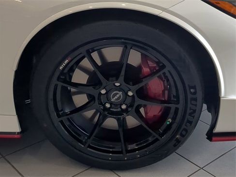 New 2024 Nissan Z NISMO w/ Floor Mat Package image 9