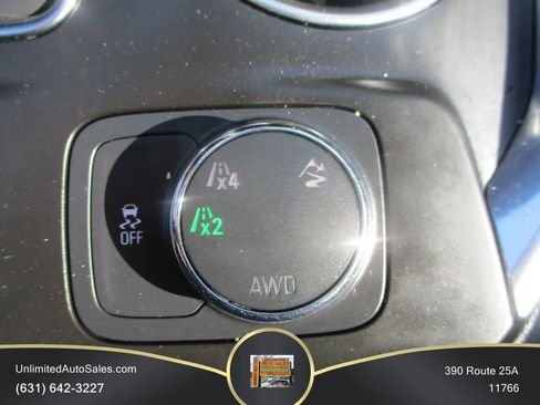 Used 2019 Chevrolet Traverse LT AWD/4WD image 12