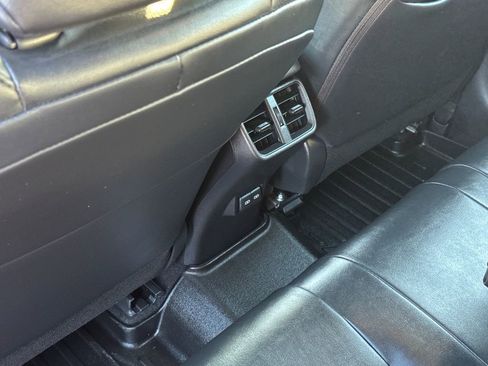 Used 2023 Lexus UX 250h AWD image 36