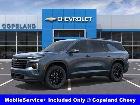 New 2026 Chevrolet Traverse LT image 2