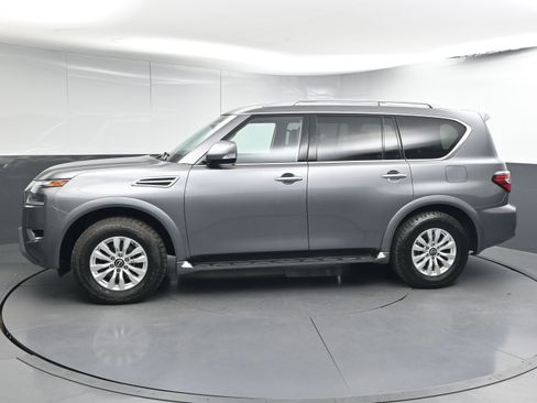 Certified 2024 Nissan Armada SV image 5