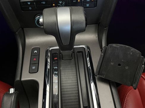 Used 2010 Ford Mustang GT RWD image 31