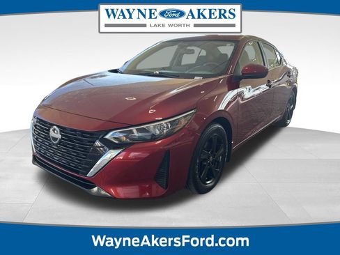 Used 2024 Nissan Sentra SV image 1