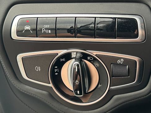 Used 2023 Mercedes-Benz G 550 image 23