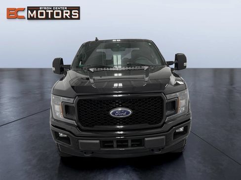 Used 2019 Ford F150 XLT w/ Equipment Group 302A Luxury AWD/4WD image 8