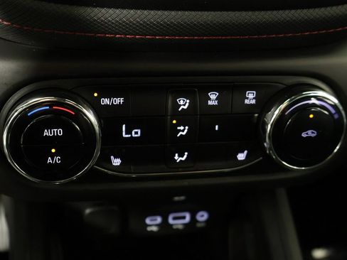 Used 2023 Chevrolet TrailBlazer RS w/ Technology Package AWD/4WD image 48