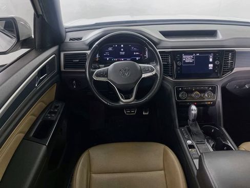 Used 2020 Volkswagen Atlas Cross Sport SEL R-Line FWD image 25