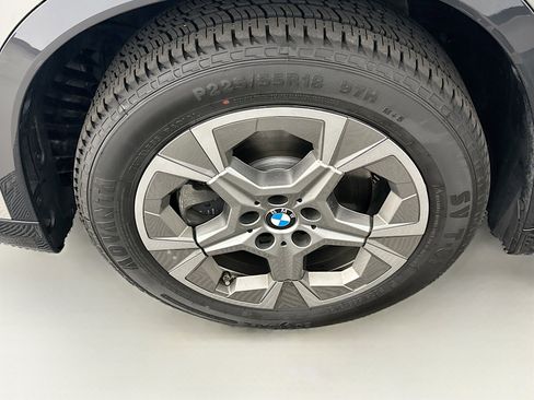 Used 2025 BMW X1 xDrive28i image 11