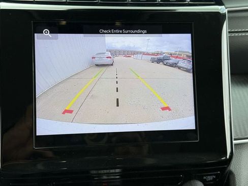 Used 2023 Jeep Grand Cherokee L Laredo image 17