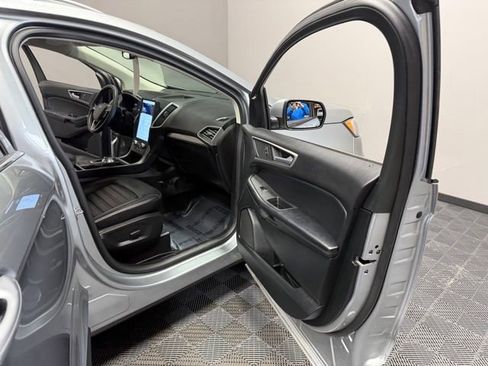 Used 2023 Ford Edge SEL w/ Convenience Package image 22