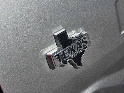 Used 2022 Ford F150 XLT w/ Equipment Group 302A High RWD image 12