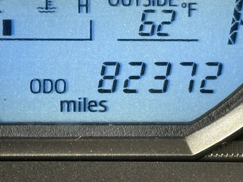 Used 2015 Toyota RAV4 XLE image 27