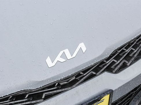 Used 2022 Kia K5 GT-Line w/ GT-Line FWD Premium Package image 17