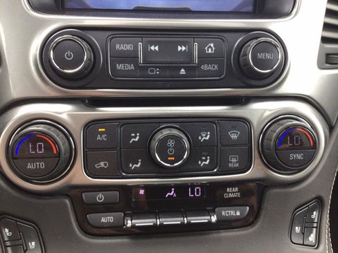 Used 2019 Chevrolet Tahoe Premier image 20