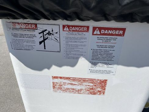 Used 2015 Ford F550 4x4 Regular Cab Super Duty image 14