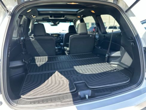 Used 2021 Honda Pilot Black Edition image 36