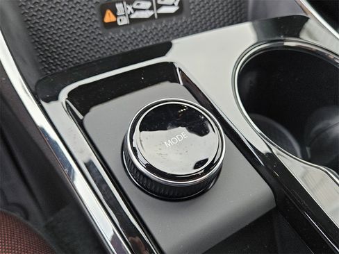 New 2026 Chevrolet Equinox RS w/ LPO, Floor Liner Package image 21