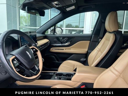 Used 2023 Lincoln Corsair Reserve w/ Equipment Group 201A image 3