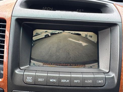 Used 2004 Lexus GX 470 AWD/4WD image 16