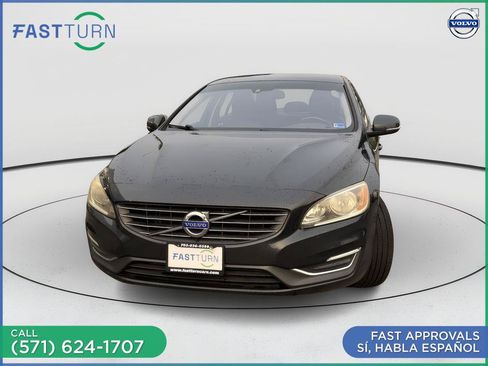 Used 2015 Volvo S60 T5 FWD image 2