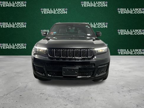Used 2023 Jeep Grand Cherokee L Summit w/ High Altitude Package image 6