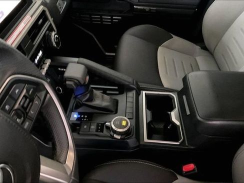 Used 2025 Toyota Tacoma TRD Sport image 13