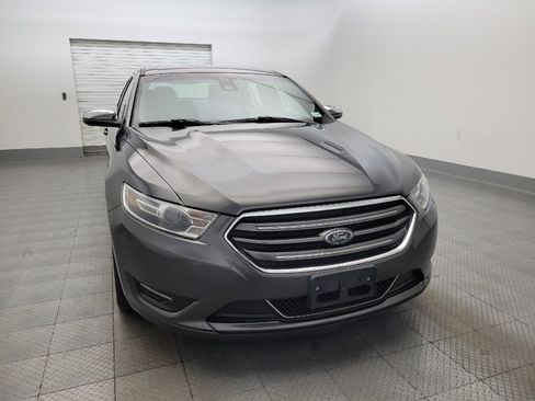Used 2019 Ford Taurus Limited image 14